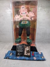 Wallace and Gromit- Wallace - the wrong trousers plush - limited edition.RARE