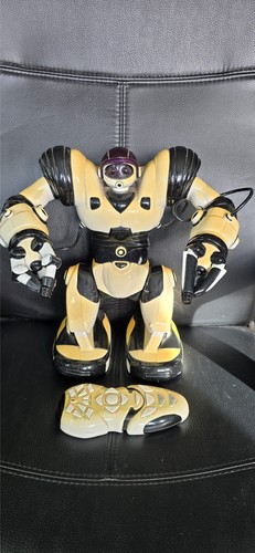Original wowwee robosapien - wowwee,