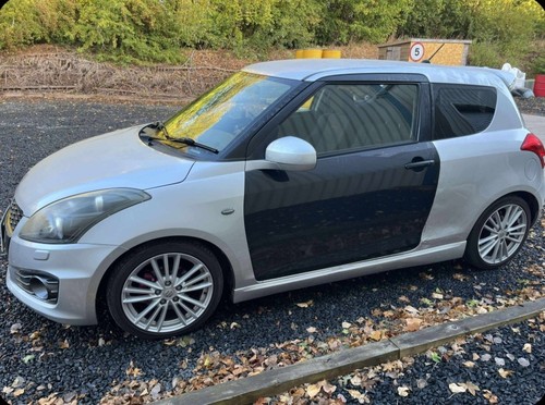 Suzuki swift sport - suzuki, door