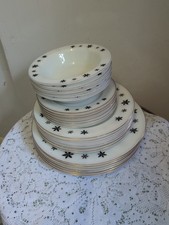 vintage JAJ Pyrex "Snowflake" pattern Dinner Set