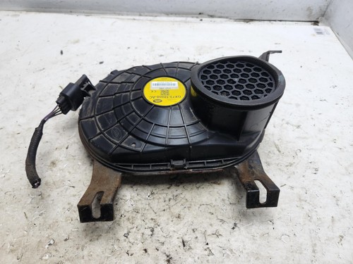 Jaguar subwoofer bass - jaguar,