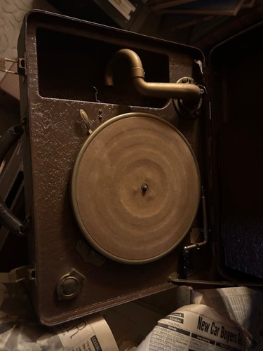 Senora phonograph player - phonograph,