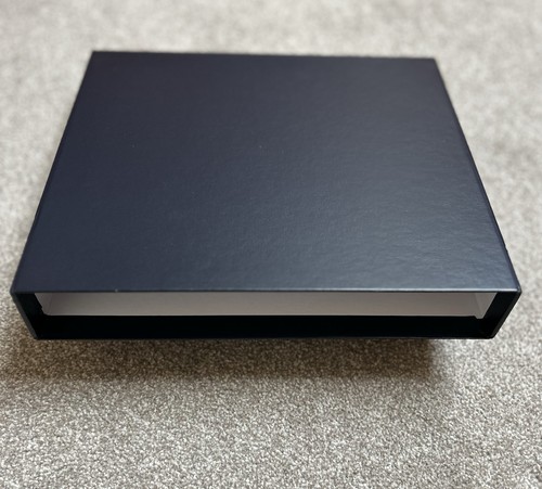 Slipcase black for - -,