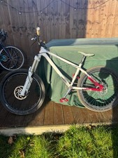 dmr rhythm dirt jump bike