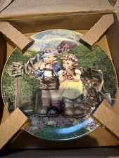 M.J. Hummel "Country