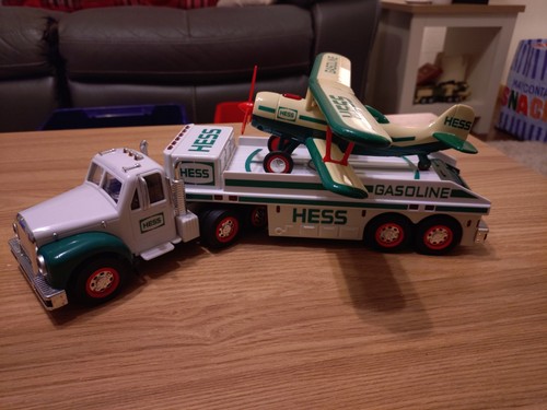 Hess truck plane 2001 - truck,