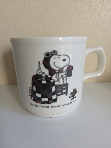 Vintage collectable snoopy mug - collectable,