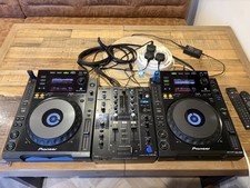 2 x Pioneer CDJ-900
