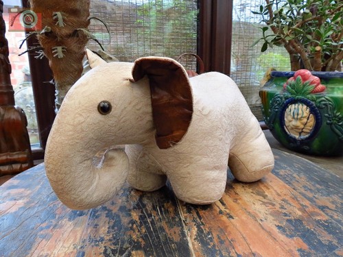 Elephant door stop - stop,, stay