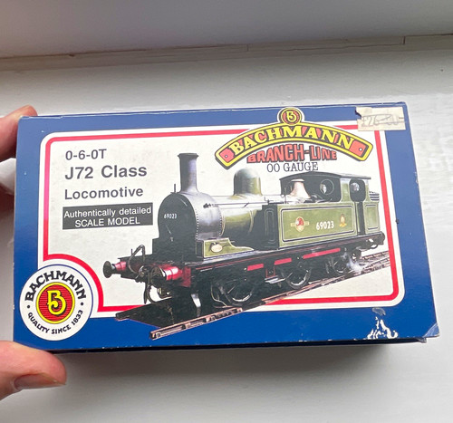 Bachmann branch line j72 - bachmann,