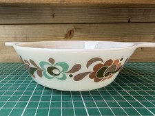 Small Vintage 1970s JAJ Pyrex