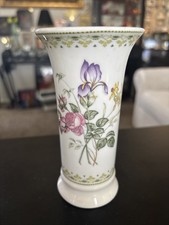 Royal Doulton Fine Bone China Floral Vase Camilla Made In England 1990 #H5185