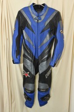 RST FULL MOTORCYCLE LEATHERS. SIZE UK42-EUR52.
