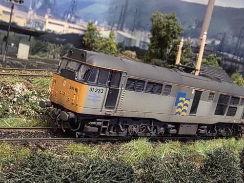 Hornby class 233 br - hornby,