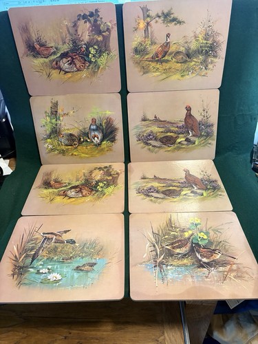 Vintage set place - of, mats