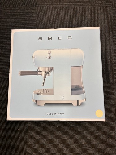 Smeg ecf02bluk espresso - ecf02bluk,