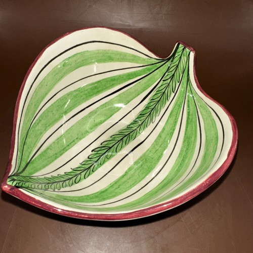 Vintage leaf shaped bowl - leaf,