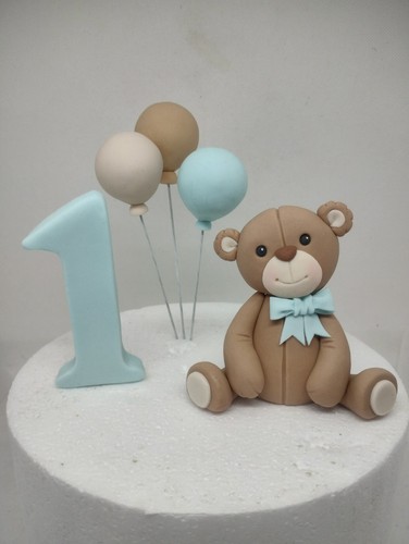 Fondant teddy bear cake - teddy, topper