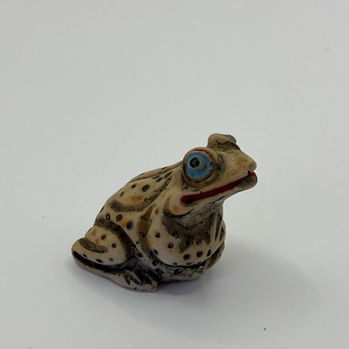 Vintage small frog - small, figurine