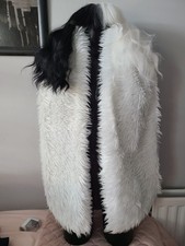 Girls Disney George Cruella De Ville fancy dress 12-14 Hair Stole