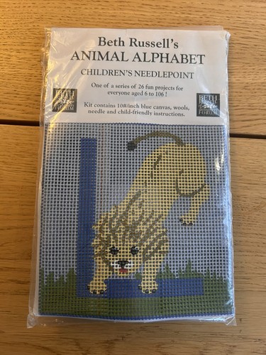 Animal alphabet letter - letter, l