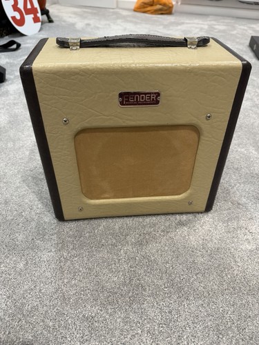 Fender champion 600 valve - 5w,