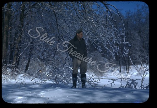 Man snow ice - snow, 35mm