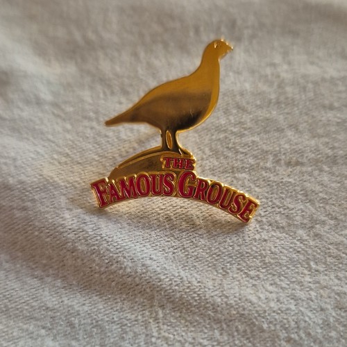 Famous grouse whisky - grouse, badge