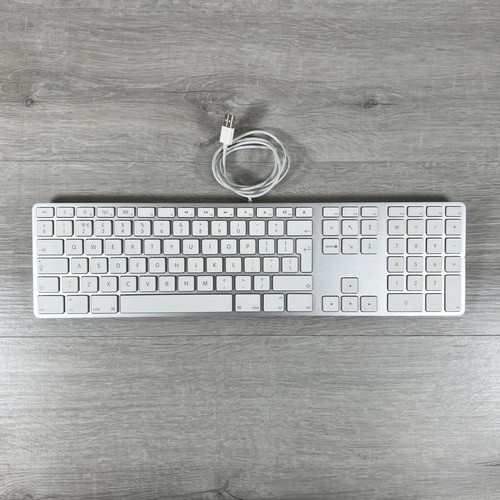 Apple wired keyboard - apple,