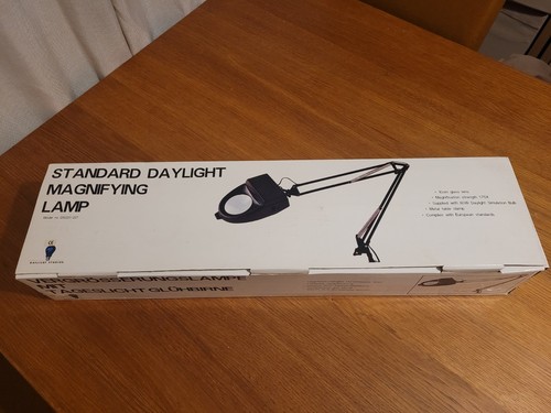 Daylight magnifying lamp - daylight,