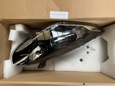 260106922R OE RIGHT Headlight for Renault Megane Mk3 2013-