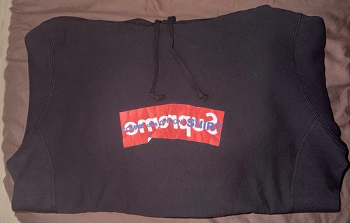 Supreme comme des garçons box - supreme,