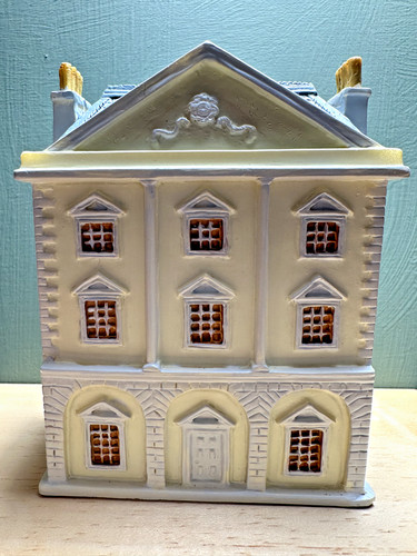 Dolls house toy beautiful - dolls, toy,