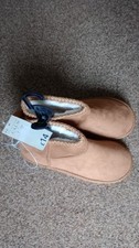 Size 3/4 Slipper Boots Asda