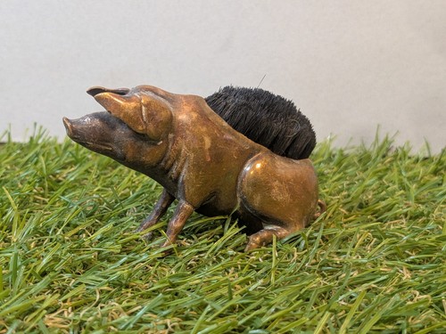 Antique 19thc bronze pig nib - ,