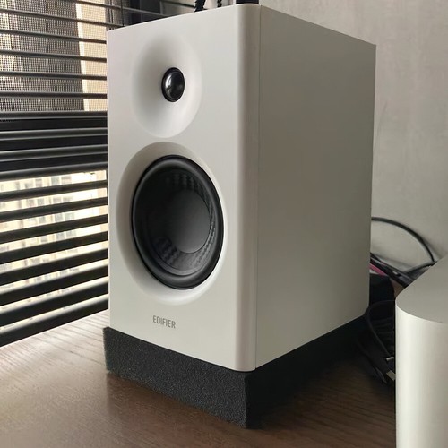 Thick studio monitor - thick,