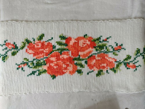 Vintage crochet afghan bed - vintage,