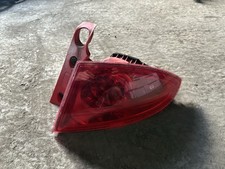 2009!-12 Seat Leon Mk2 FL Hatchback 5 Door REAR/TAIL LIGHT ON BODY DRIVERS SIDE