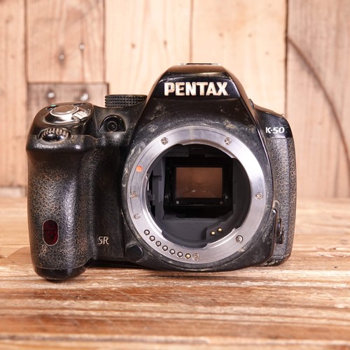 Faulty pentax k50 camera body - faulty,