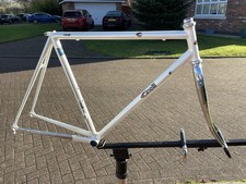 Superb Cinelli Genius Frame