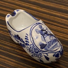 Ashtray HAND PAINTED DUTCH