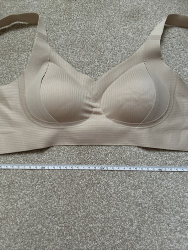 Belvia seamless bra - seamless, beige