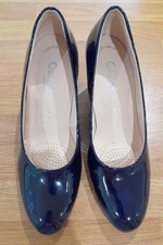 FABULOUS LADIES GABOR DARK NAVY PATENT LEATHER COURT SHOES - SIZE 5 G - BNWOB