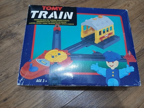 Tomy vintage train - tomy,