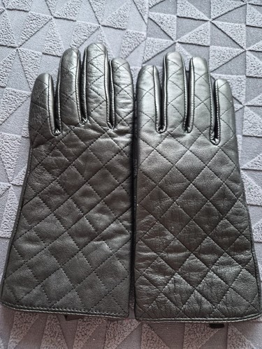 Ladies soft black - soft,