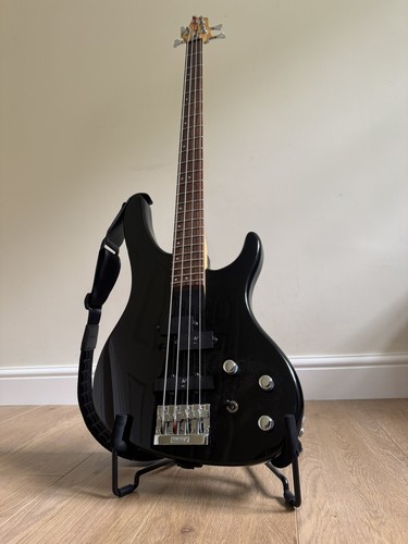 Washburn 200 1994 - washburn,