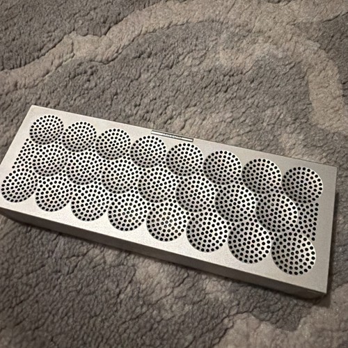 Rare jawbone mini jambox - jawbone,