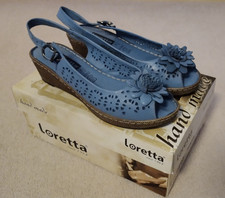 Loretta UK 8 Blue Leather