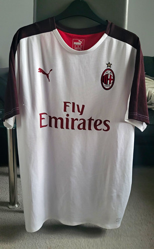 Milan taining stadium - ac,