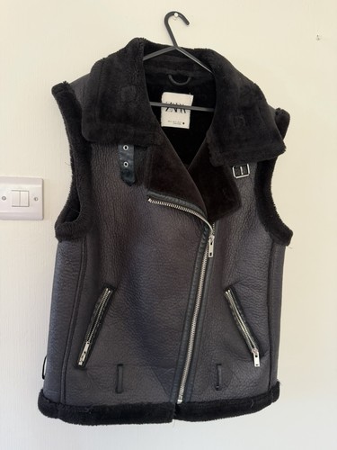 Zara black leather gilet size - gilet,